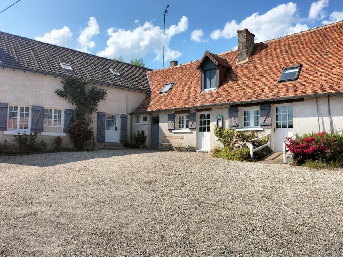 La Ferme Des Bigornes Hotel Châtillon-sur-Indre Exterior photo